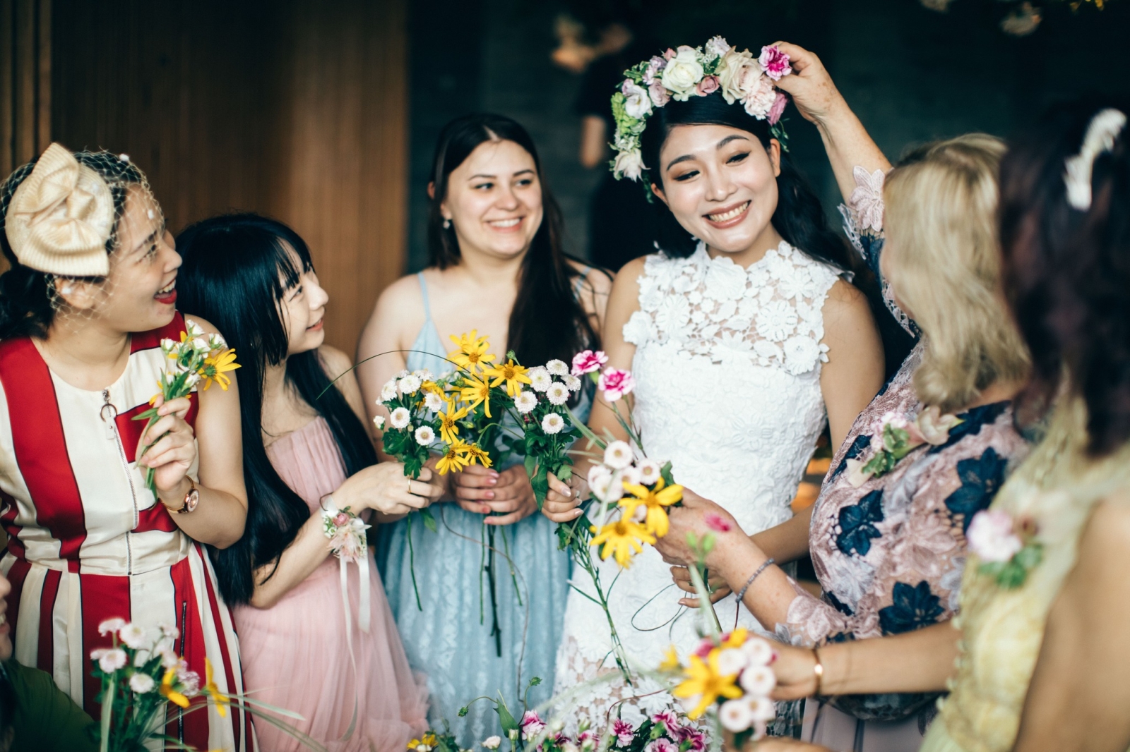 The Wedding at the Wandering Walls - the groom's mother taught the bride and female guests how to make and wear flower crowns