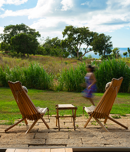 Slow down your pace． Stay 3 nights and save more
